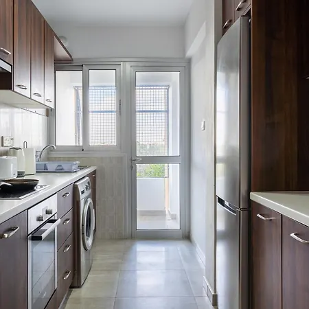 Kraken 2-bedroom Apartment Larnaca