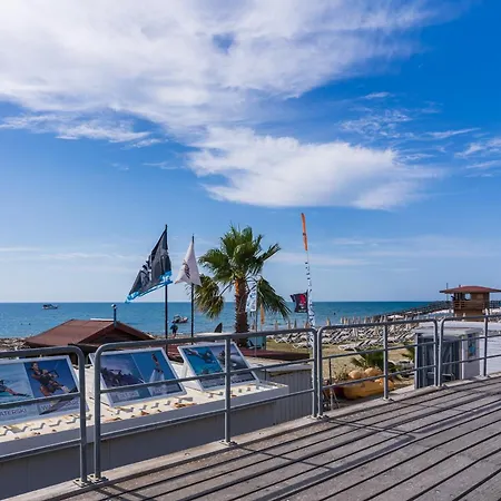 Kraken 2-Br Apartment By Makenzy Beach Apartmán Larnaca